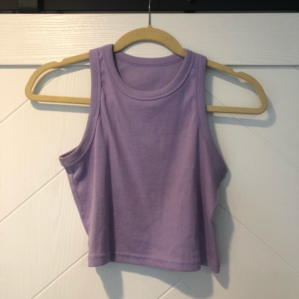 Purple Ribbed Crop Top - Picture 3 of 4